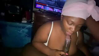 Big booty Bbw Backshots og slurvete deepthroat