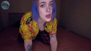 سٹیسی چاند spanks اس کی بڑی سفید گدا تل وہ نہیں کر سکتے ہیں لے کوئی