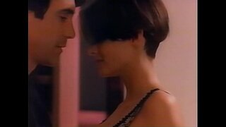 Wendy Hamilton بسیار نادر و صحنه های جنسی (نمره)