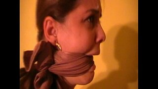 Nhỏ to trong quần lót