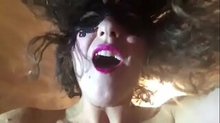 ITA жіноче POV з-під