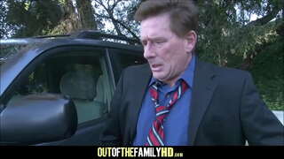 Jaunų Šviesiaplaukė Šeimos Pakliuvom Stepdad &amp;amp; Berniukas