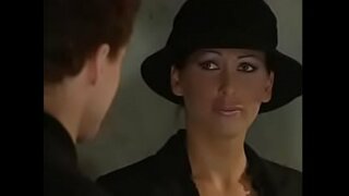 ���్రెంచ్ దేశస్తుడు ముధీరిన సెక్స్