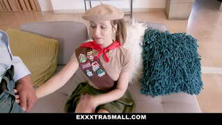 Exxxtra Kis - Daphne baszva hatalmas kakas