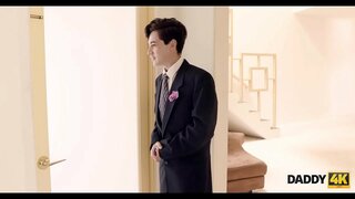 DADDY4K. Awesome sekso sceno de la malnova paĉjo kaj lia s.&#039;s bela fianĉino