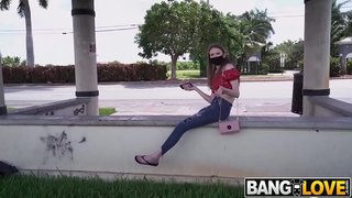 ���ន្ទុះរថយន្ដ-Jessae Rosae