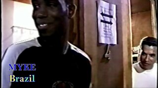 Dos niños Tarados Hacen un Montón de Putaria con la Secretaria del Club de Cine Erótico